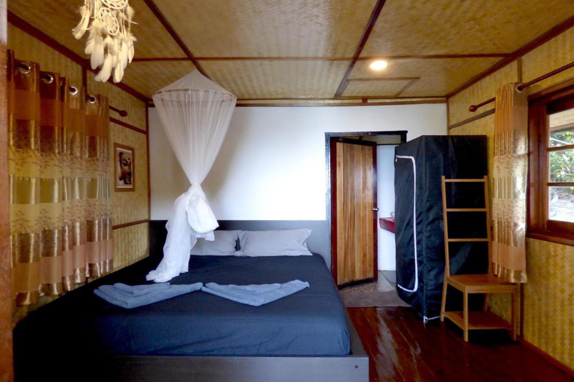 Pitiusas Beach Resort Koh Lipe Exterior foto