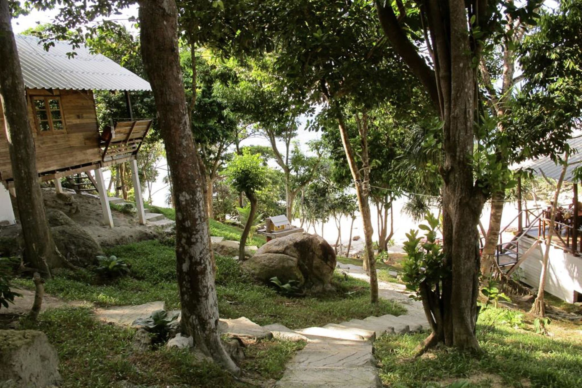 Pitiusas Beach Resort Koh Lipe Exterior foto