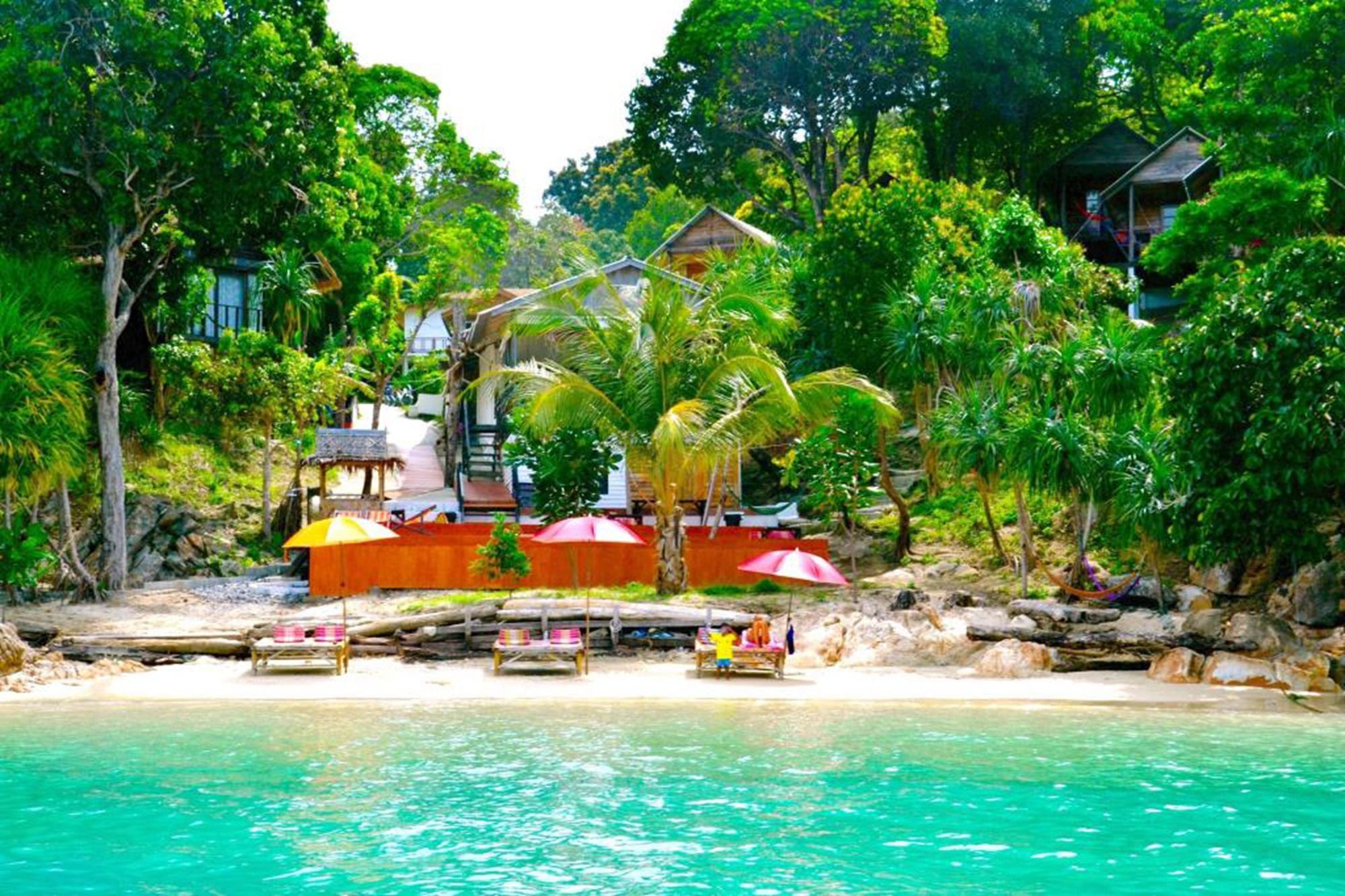Pitiusas Beach Resort Koh Lipe Exterior foto